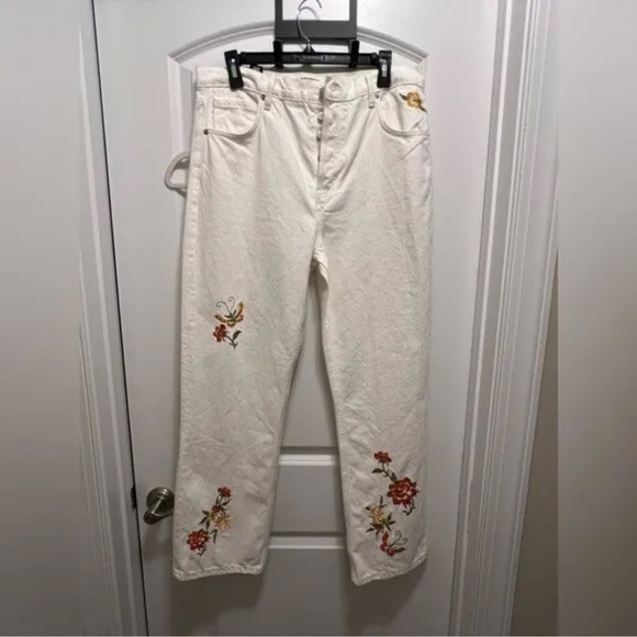 Reformation White Cynthia Straight Leg Mid Rise Denim Jeans - Picture 4 of 7